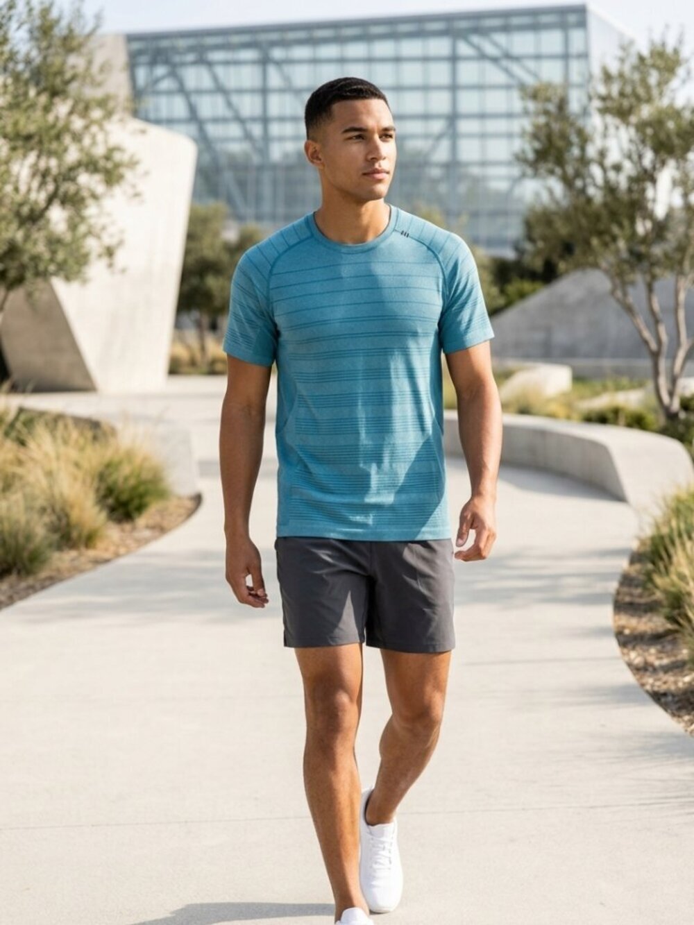 Lululemon Men's Teal Paddle Stripe Tech Short Sleeve Shirt Large 54703